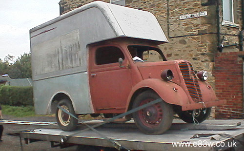 Luton Ford van